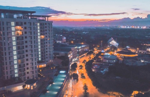 Lapu-Lapu Condo | Budget-Friendly Mactan Newtown Beach Condo with Pool