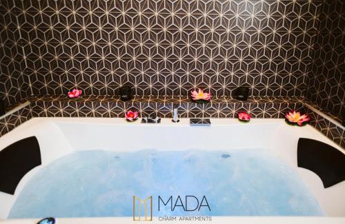 Vernazza House | Tranquil MADA Charm Apartments with Jacuzzi & Ocean Views