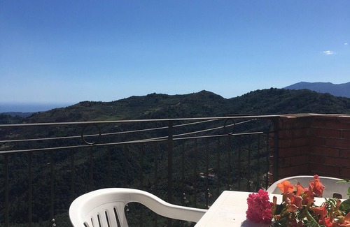 Perinaldo Apartment | Scenic Apartment in Borgo delle Stelle with Ocean View Terrace