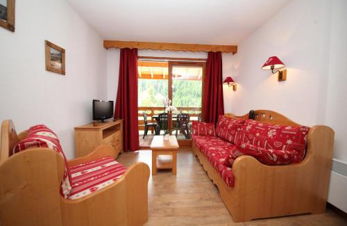 Abries Apartment | Discover Noemys Balcons Du Viso: Oceanfront Getaway