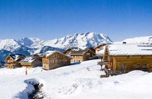 Bergers Ski Chalet | Discover Madame Vacances Les Chalets de l'Altiport Retreat