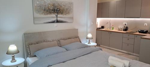 Koukaki Apartment | Family-Friendly Maddie's Apartment for Memorable Getaways