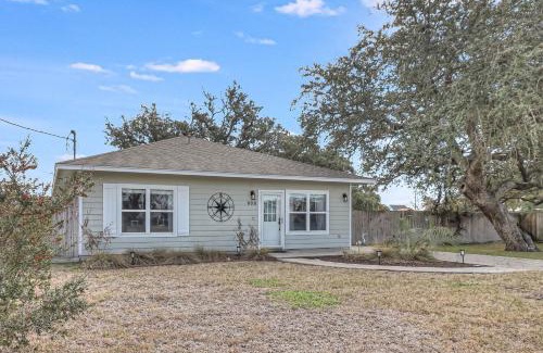 Rockport House | Unforgettable Family Retreat at Made in the Shade RP808