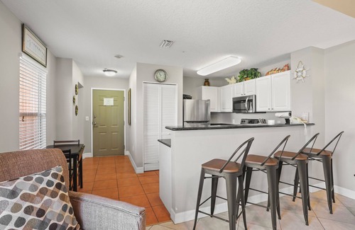 Madeira Beach Condo | Relaxing Madeira Bay Resort with Ocean Views & Beach Access