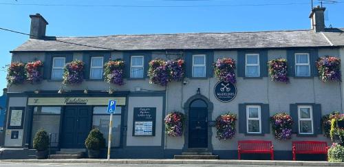 Tinahely House | Family-Friendly Getaway at Madelines Accommodation