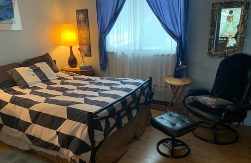 Val David House | Discover Serenity at Madelyn’s Val David Retreat