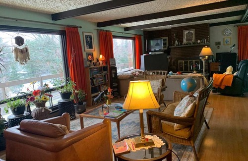 Val David House | Discover Serenity at Madelyn’s Val David Retreat