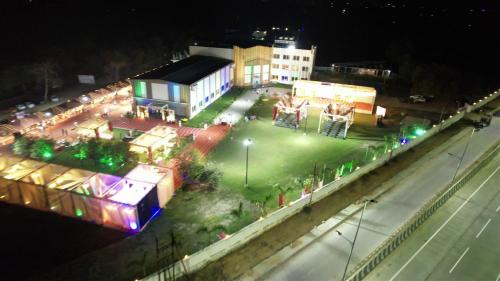 Mau Ranipur Hotel | Madhuram Resort