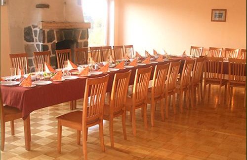 Jogeva House | Comfortable Stay at Madise Guesthouse - Family & Pet Friendly