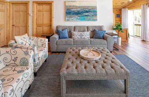 Hamilton House | Lake Moraine Home #2 - Family-Friendly Near Colgate University