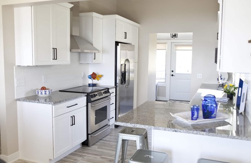 Madison Cottage | Lakefront Escape in Madison: Guest Rated 9.8/10