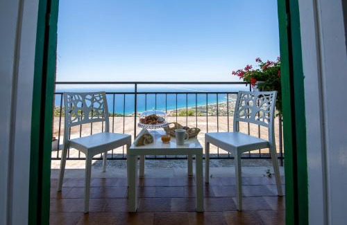 Castellabate Historic Centre Bed & Breakfast | Madonna della Scala: Family-Friendly Stay with Breakfast