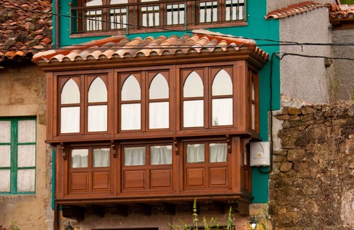 Inguanzo Cottage | Inviting Madrepepa Rural House with Spa and Breakfast Options