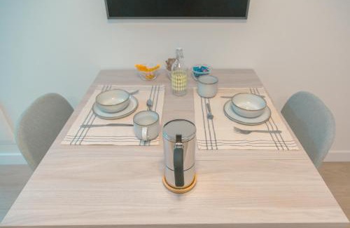 Trafalgar Apartment | Discover Family-Friendly Madrid Chamberi - 4-Star Stay