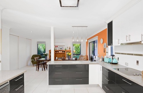 Penguin House | Indulge in MADSEN RETREAT B&B: A Boutique Escape