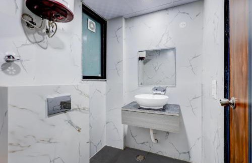 South City I Hotel | MadStays Hotel CloudBay Sector - 29
