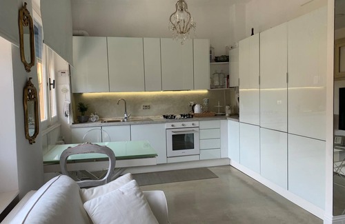 Nervi Apartment | Mae Apartment in Genoa Nervi: Poolside Retreat by the Sea