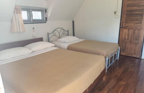 Mae Chaem Resort | Budget-Friendly Mae Chaem Hotel with Pool and Family Amenities