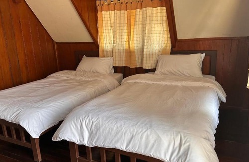 Mae Chaem Resort | Budget-Friendly Mae Chaem Hotel with Pool and Family Amenities