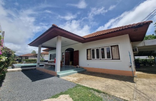Rayong House | Beachside Pool Villa with Ocean View & Family-Friendly Perks