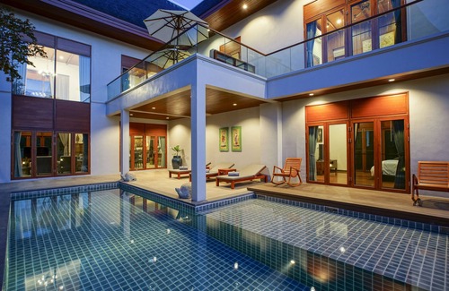 Mae Rim Villa | Mae Rim Grace: Guest Rated 9.8 with Pool & Dining Options