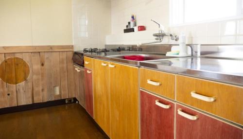 Furano Apartment | Cozy Maeda Forestry House: Child-Friendly Retreat