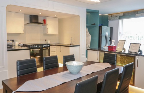 Saint Asaph House | Family-Friendly MAES ELWY Cottage with Oceanfront Views