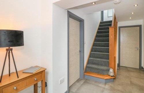 Llanbedrgoch House | Discover Maes Llwyd: Family-Friendly 4-Star Getaway