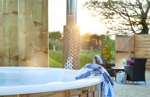 East Horrington Resort | Maesbury Den