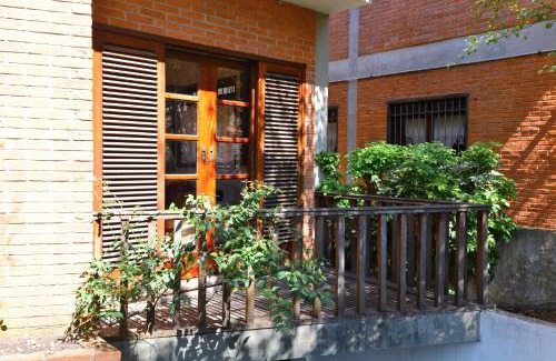 Vila Mariana House | Modern Maestro Ibirapuera Park - Family-Friendly Retreat