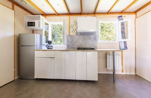 Chatel-Guyon House | Family-Friendly Maeva Respire Campsite with Spa Amenities