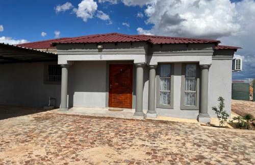Mahikeng Cabin | Experience Comfort at Mafikeng Boutique Lodge