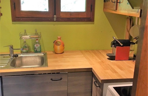 Saint-Martin-sur-la-Chambre Ski Chalet | Cozy Family Chalet with Pet and Child-Friendly Amenities