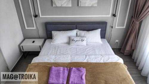 Bandar Kota Bharu Apartment | Guest Favorite MAG@Troika with Pool and Family Amenities