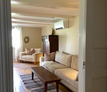 Ingelstad Apartment | Rustik Lägenhet - Your Oasis by the Lake and Nature