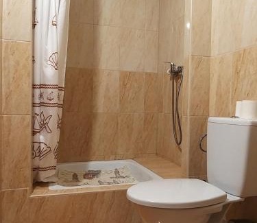 Esztergom House | Oceanfront Relaxation at Magdaléna Panzio - Guest Rated 8.4