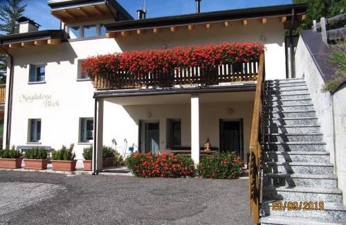 Funes Apartment | Pet-Friendly Retreat at Magdalenablick - Rated 9.2/10