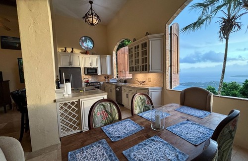 Estate Lerkenlund Villa | Unforgettable Stay at Magens View by Botanical Garden