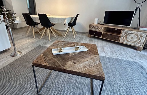 Tegna Apartment | Discover Maggia in Style - Family-Friendly Swisshomebnb