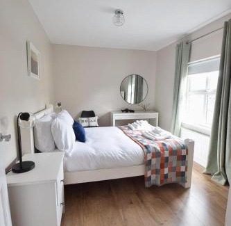 Newcastle House | Maggies Leap Townhouse