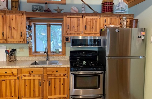 Ludington Cottage | Experience Maggies on the Bayou: Ideal for Adventure Seekers