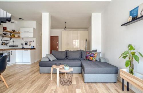 Golubovina Apartment | Family-Friendly Magi Rooftop Apartment in Budva