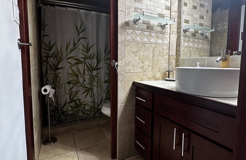 Kaunakakai Condo | Escape to Tranquility at Molokai Island Retreat