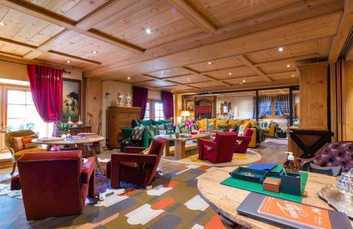 Demi-Quartier Hotel | Indulge at Magic Megève Bois: 5-Star Oceanfront Retreat