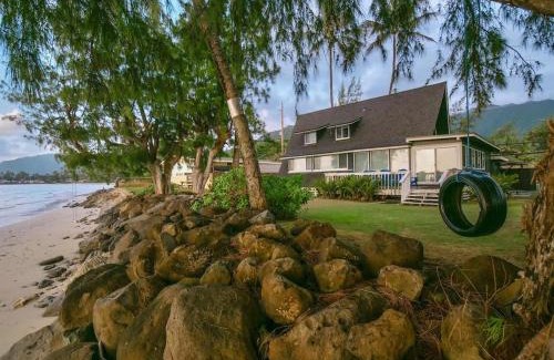 Punaluu House | Enchanting North Shore Beach House - 4-Star Family Retreat
