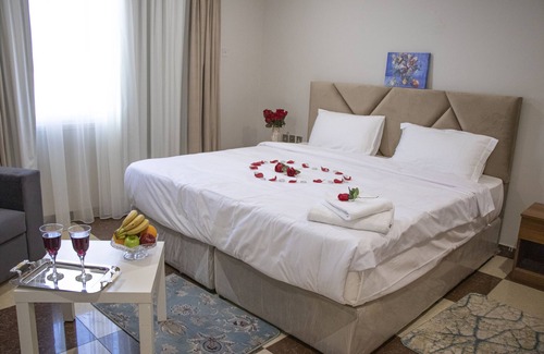 Salmiya Hotel | Discover Magic Suite Hotel: Family-Friendly & Accessible Stay