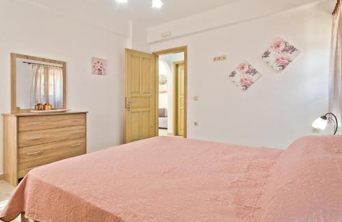 Lefkos House | Discover Magic View Villa in Karpathos - Pet & Child Friendly