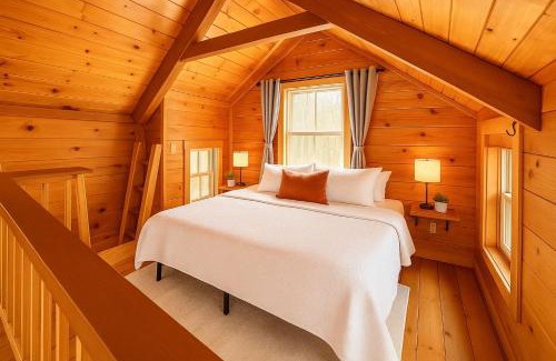 Stonewall House | Magical Family Tree House in Secluded Woodland near Germantown, Kentucky