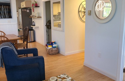 Standish Cottage | Enchanting Lakeview Cottage on Frye Island, ME - Pet Friendly