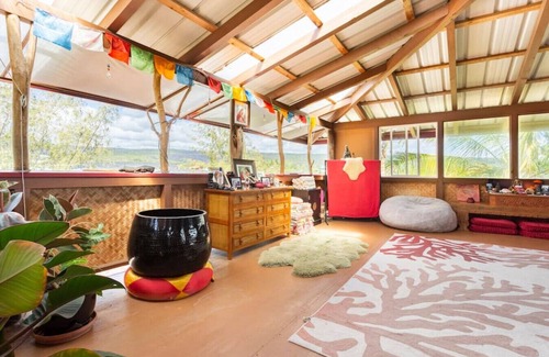 Kalapana Cottage | Enchanting Lava Temple with Breathtaking Volcano Views
